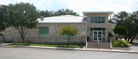 Sutton County Library Front